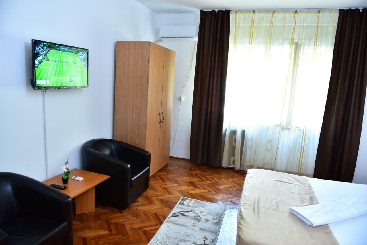 Vila Arjana Orsova Bagian luar foto