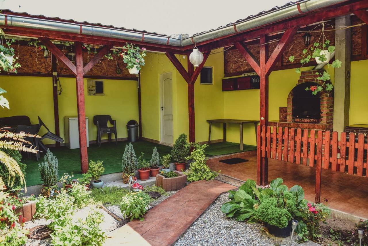 Vila Arjana Orsova Bagian luar foto